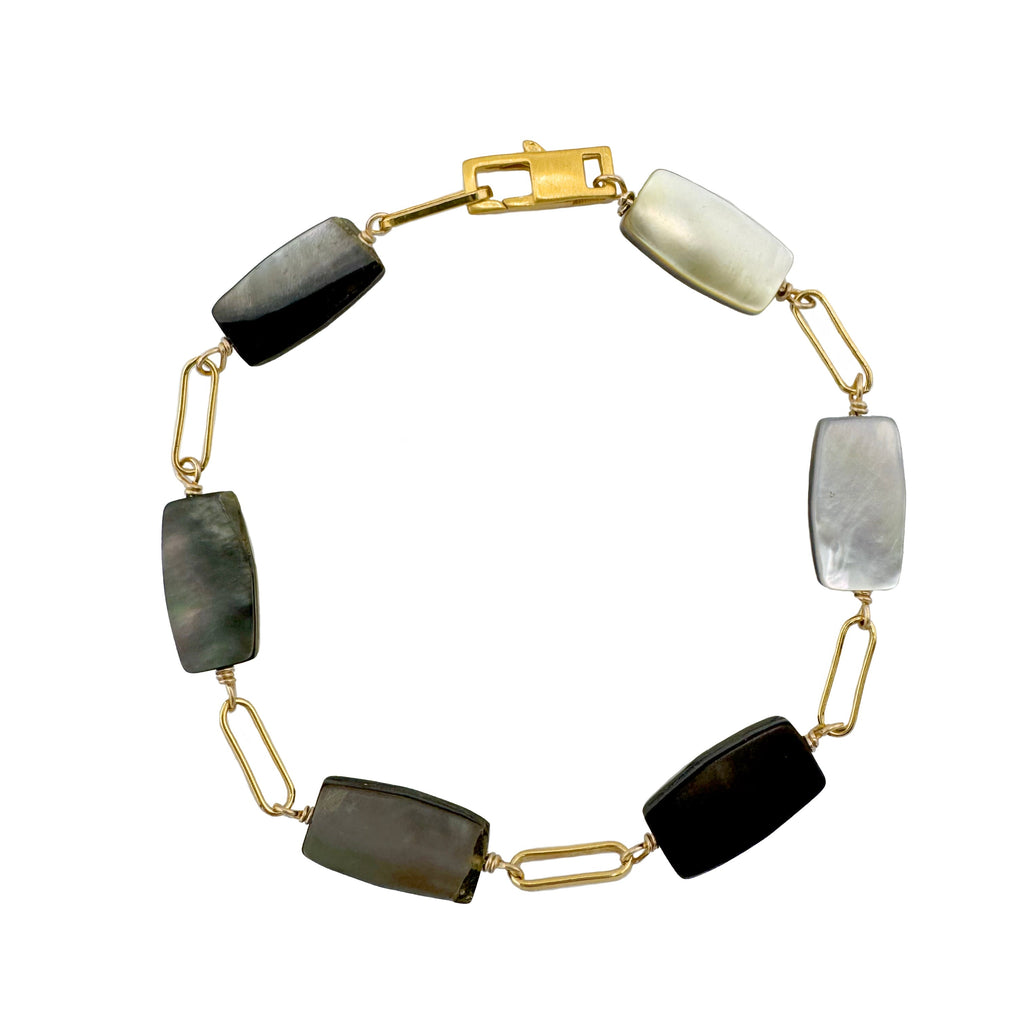 grey mother of pearl rectangles w. links bracelet in vermeil