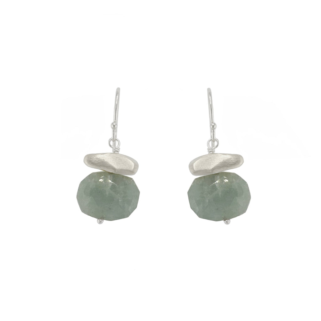 nugget w. aquamarine earrings in silver