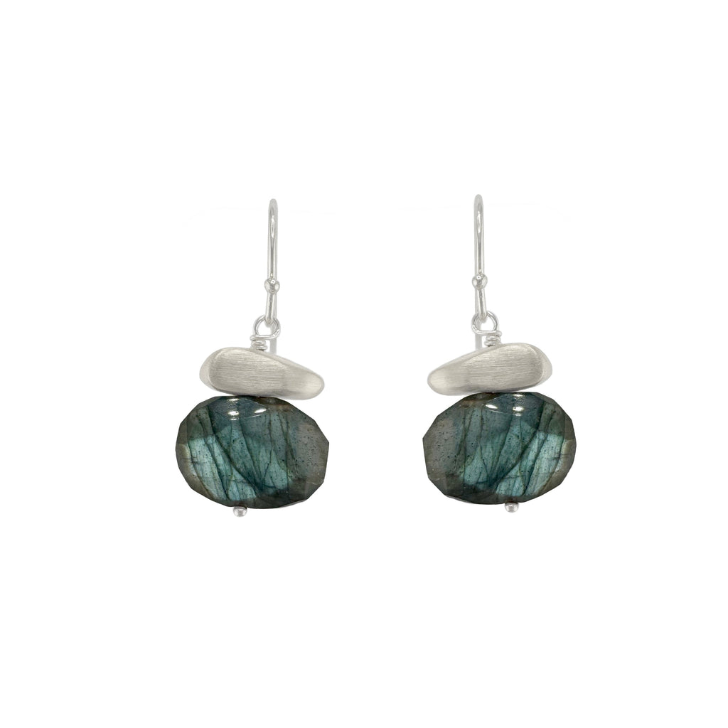 nugget w. labradorite earrings in silver