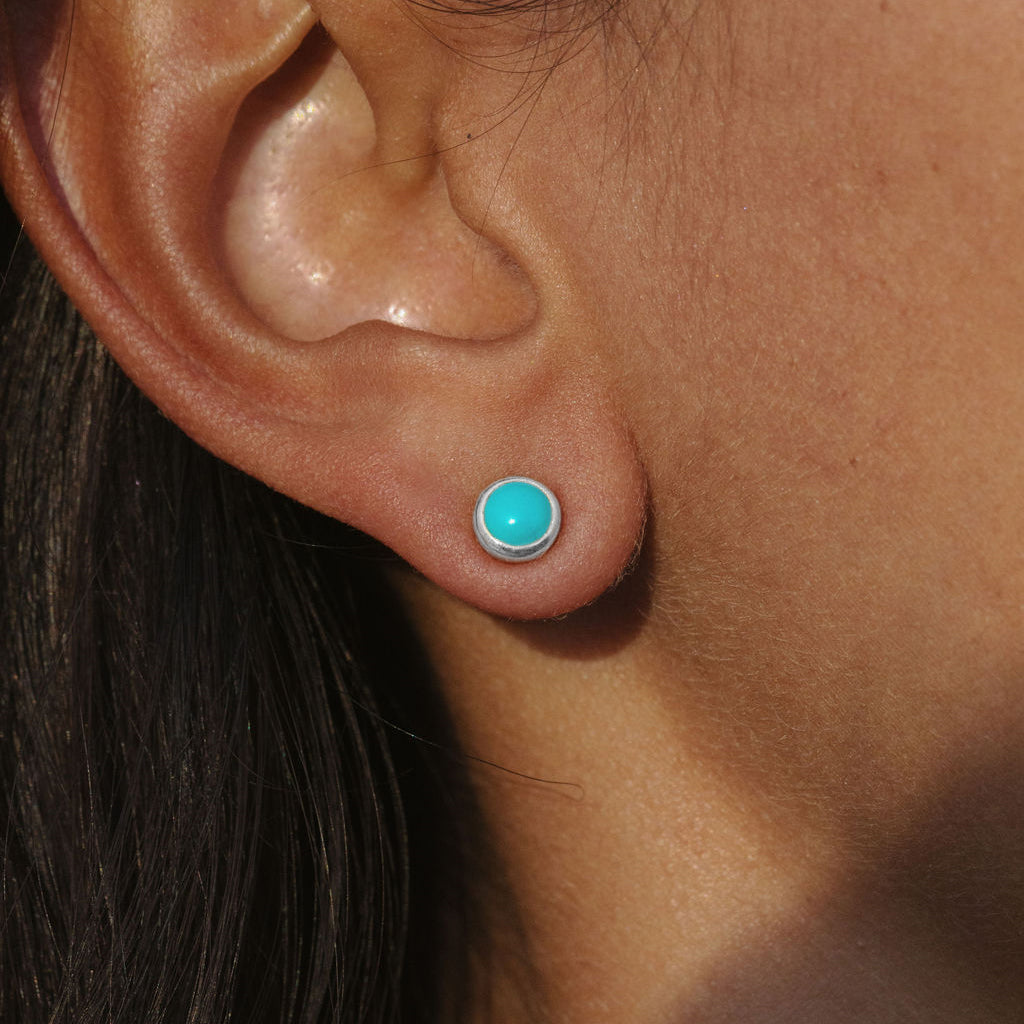 Antiqua_Stud_Earrings_-_Silver_and_Turquoise_Anna_Beck_on_ear