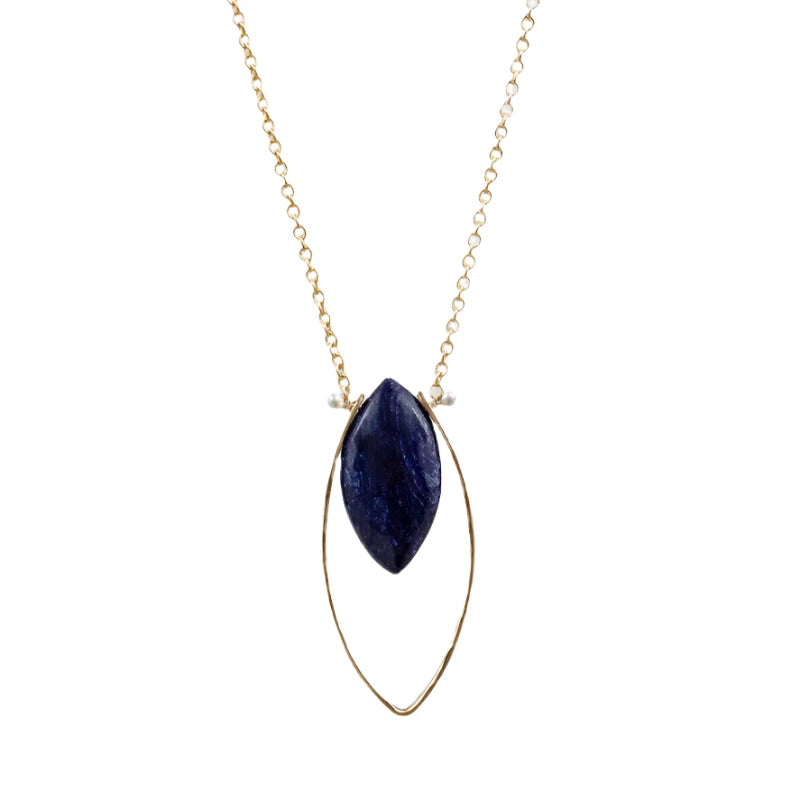 Mona Necklace in blue saphire front facing