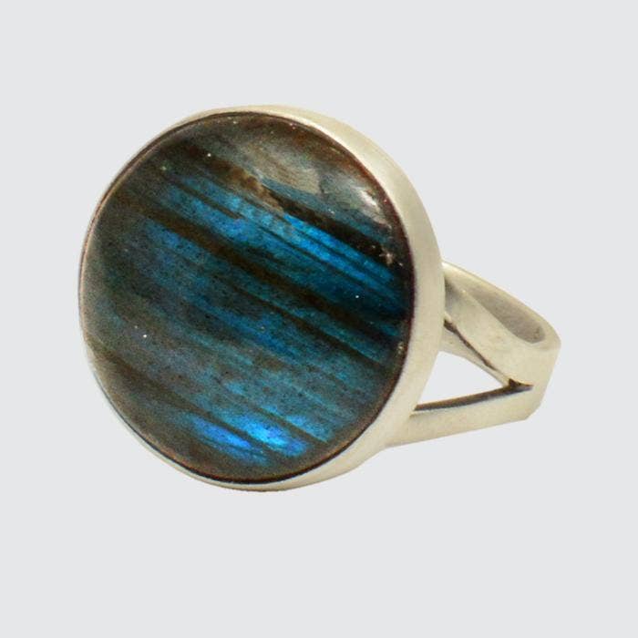 Round Labradorite Ring