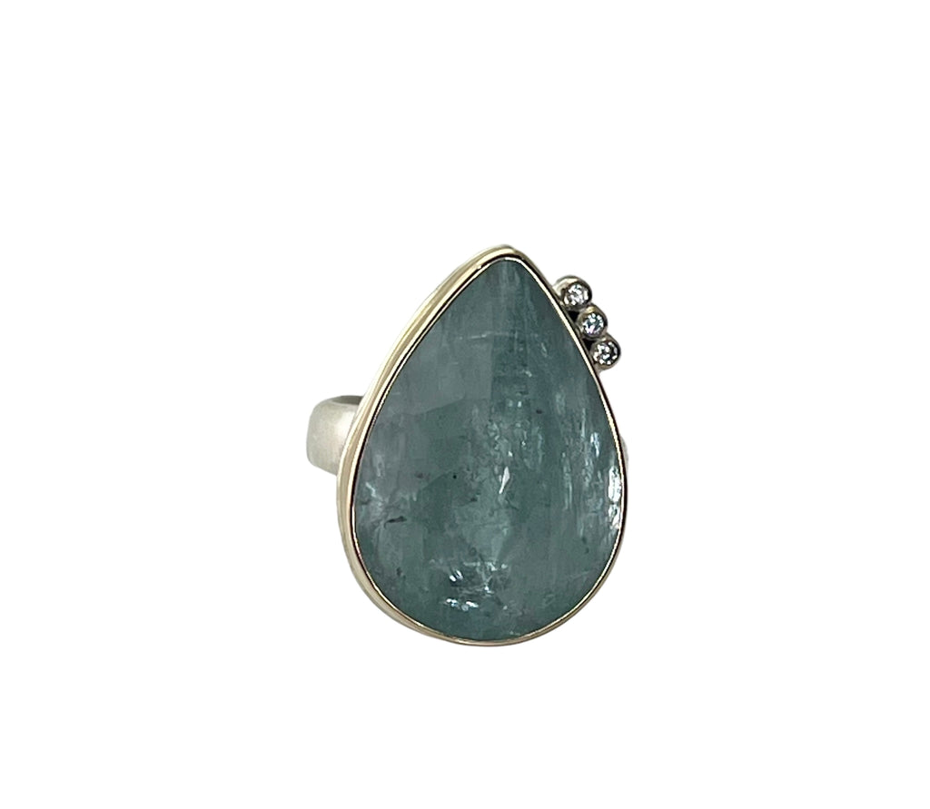 Vertical Teardrop Aquamarine Ring with Diamonds front facing