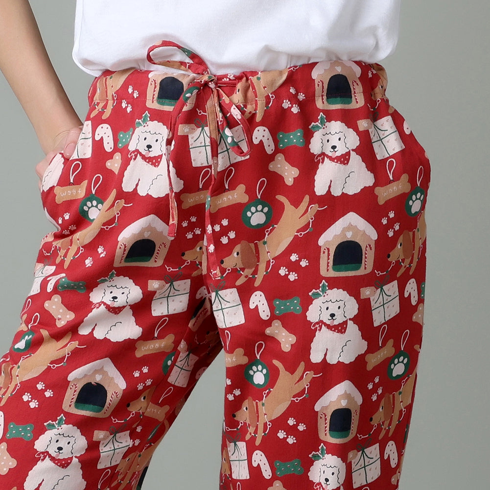 merry_dogs_pajama_pants_closeup