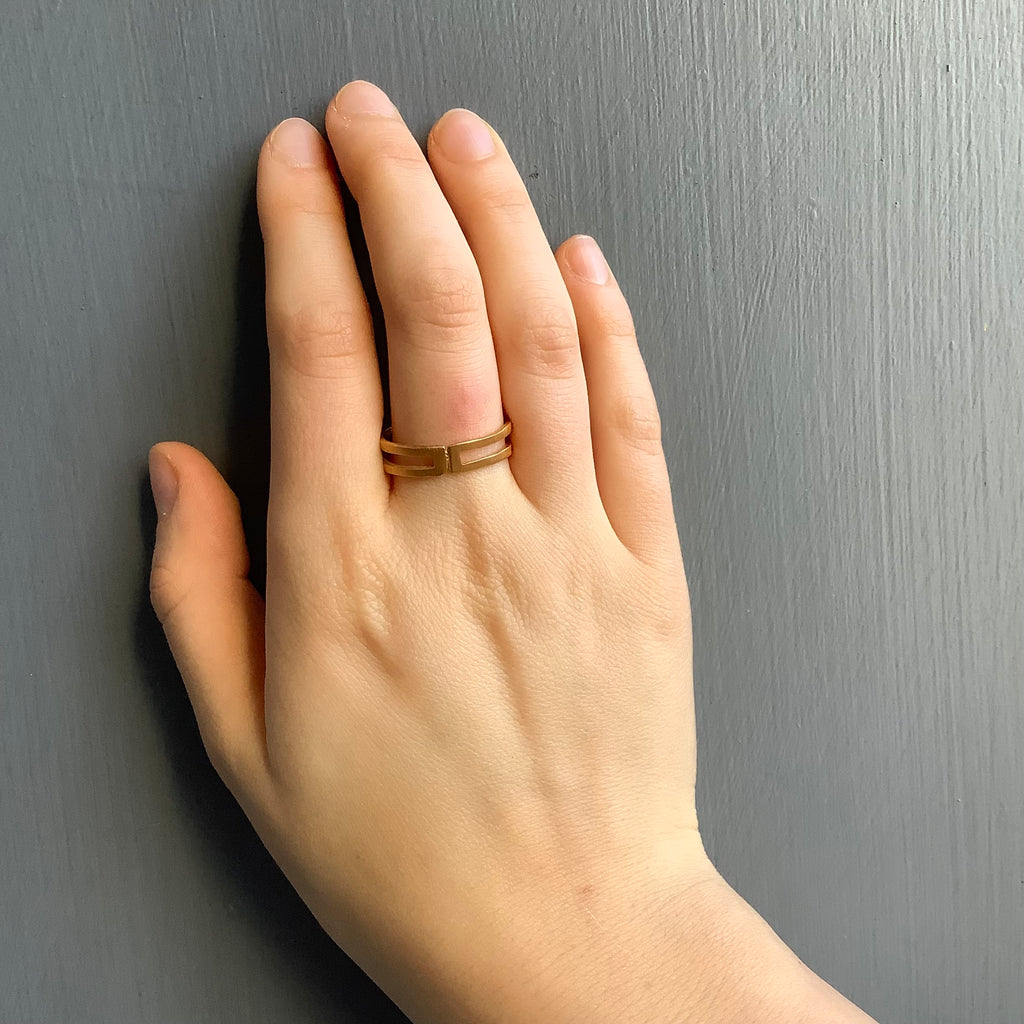 open rectangles ring in vermeil on the hand