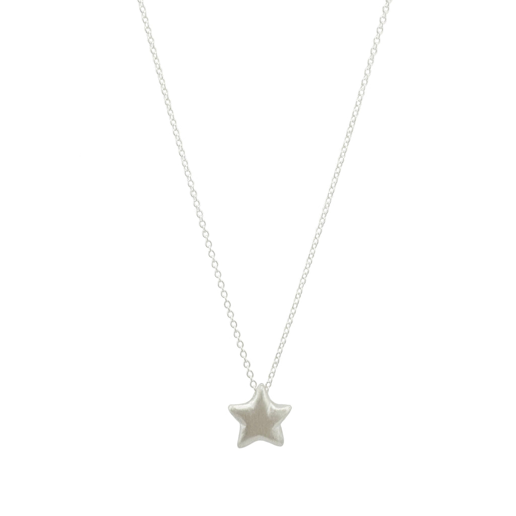 puffy star necklace in silver