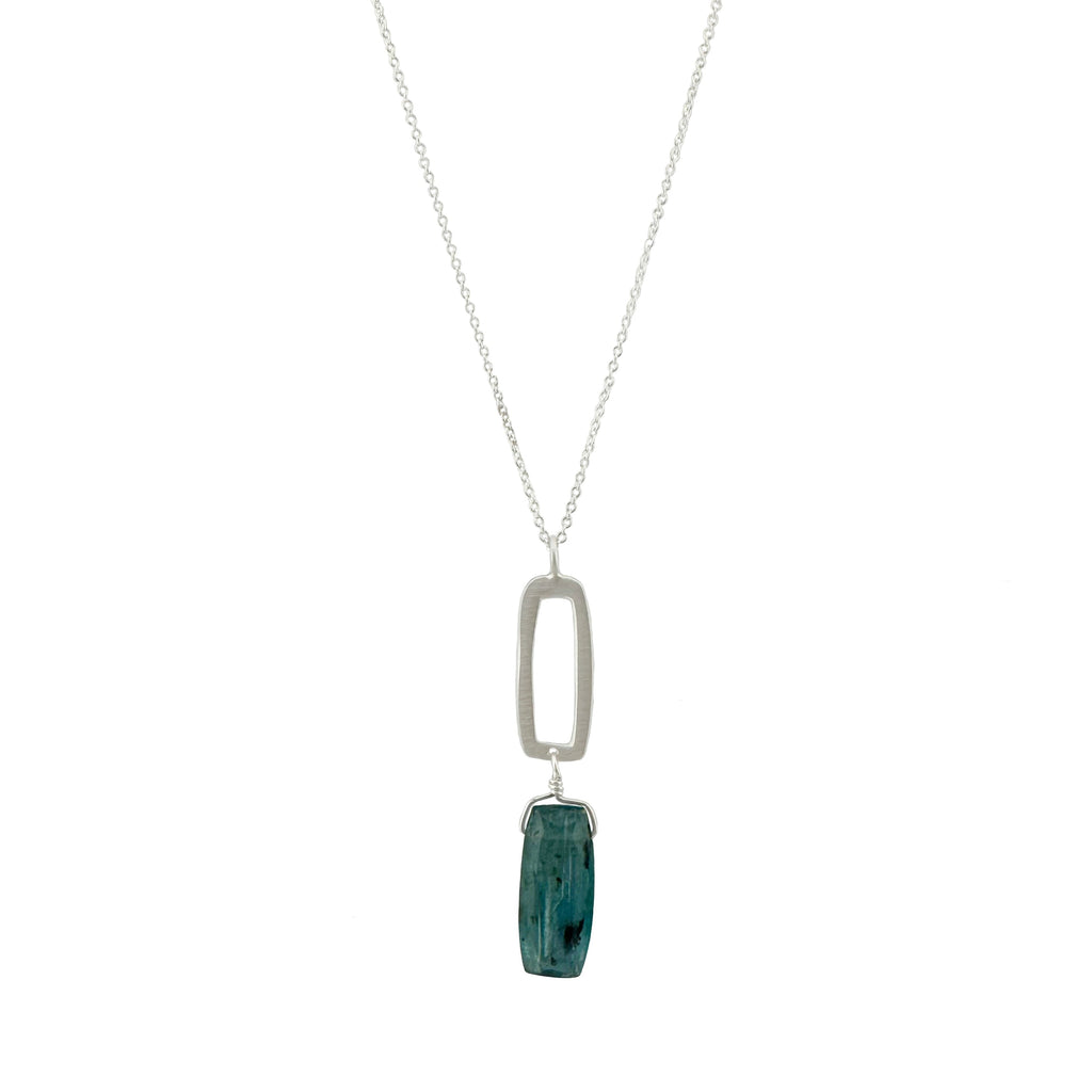 rectangle w. blue kyanite necklace in silver